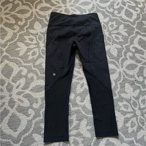 Lululemon mesh black 7/8 crop leggings